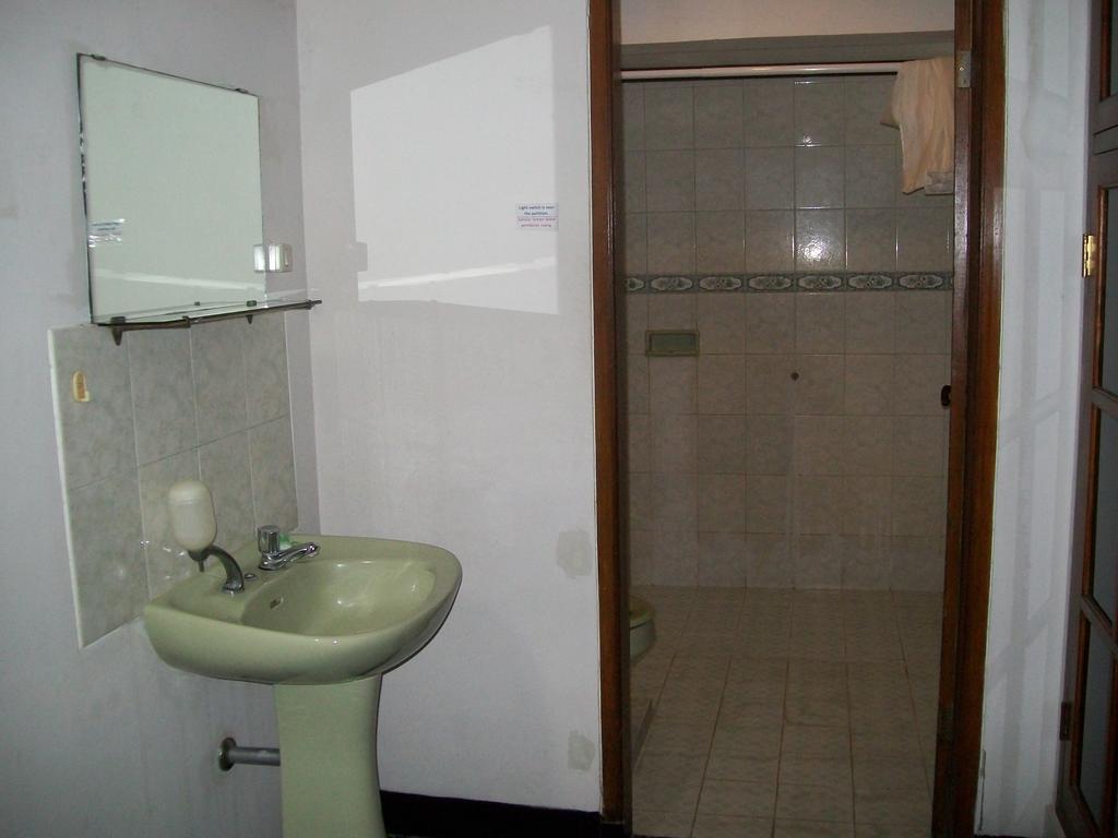 Krowi Innスラバヤ 部屋 写真